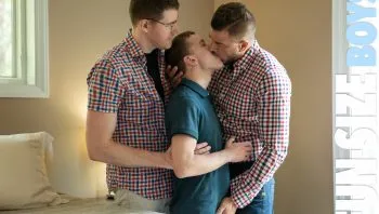 IAN Chapter 3: Double Stuffed